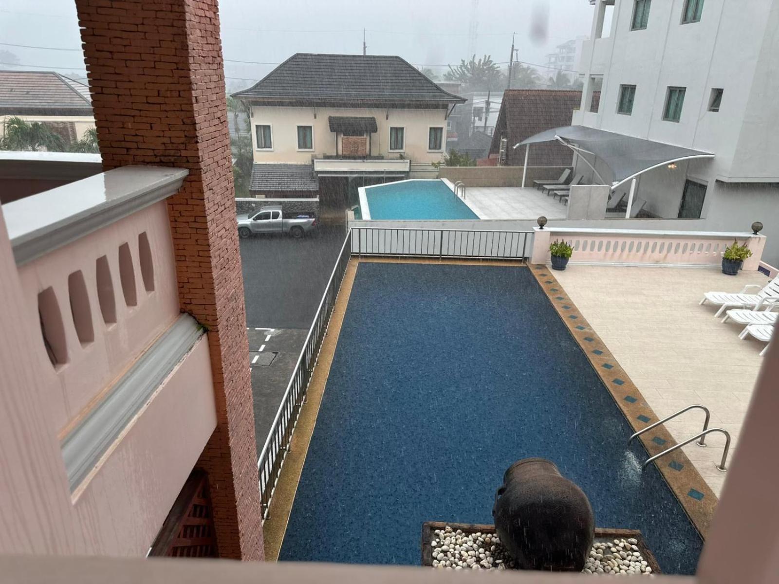 Surin Sabai Condo - Phuket Eksteriør bilde